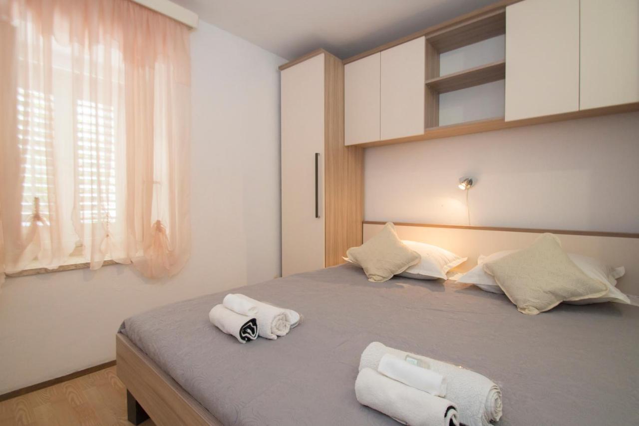 Guest House Holiday コルチュラ エクステリア 写真